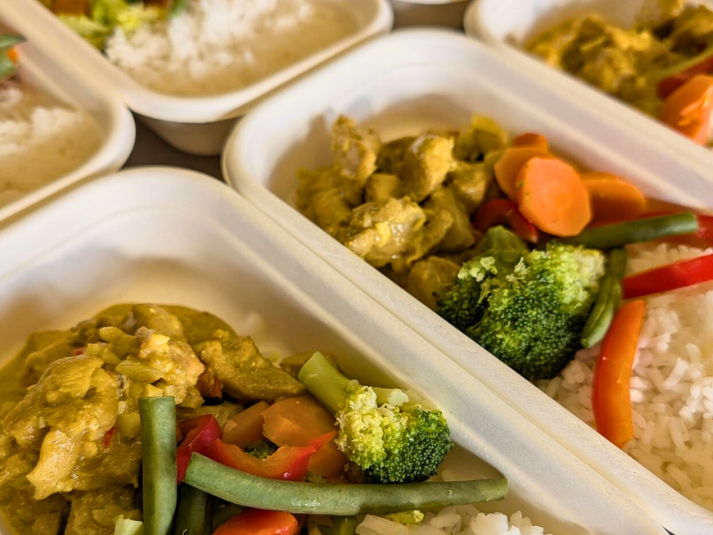 Chicken Korma with Rice and Seasonal Vegetables