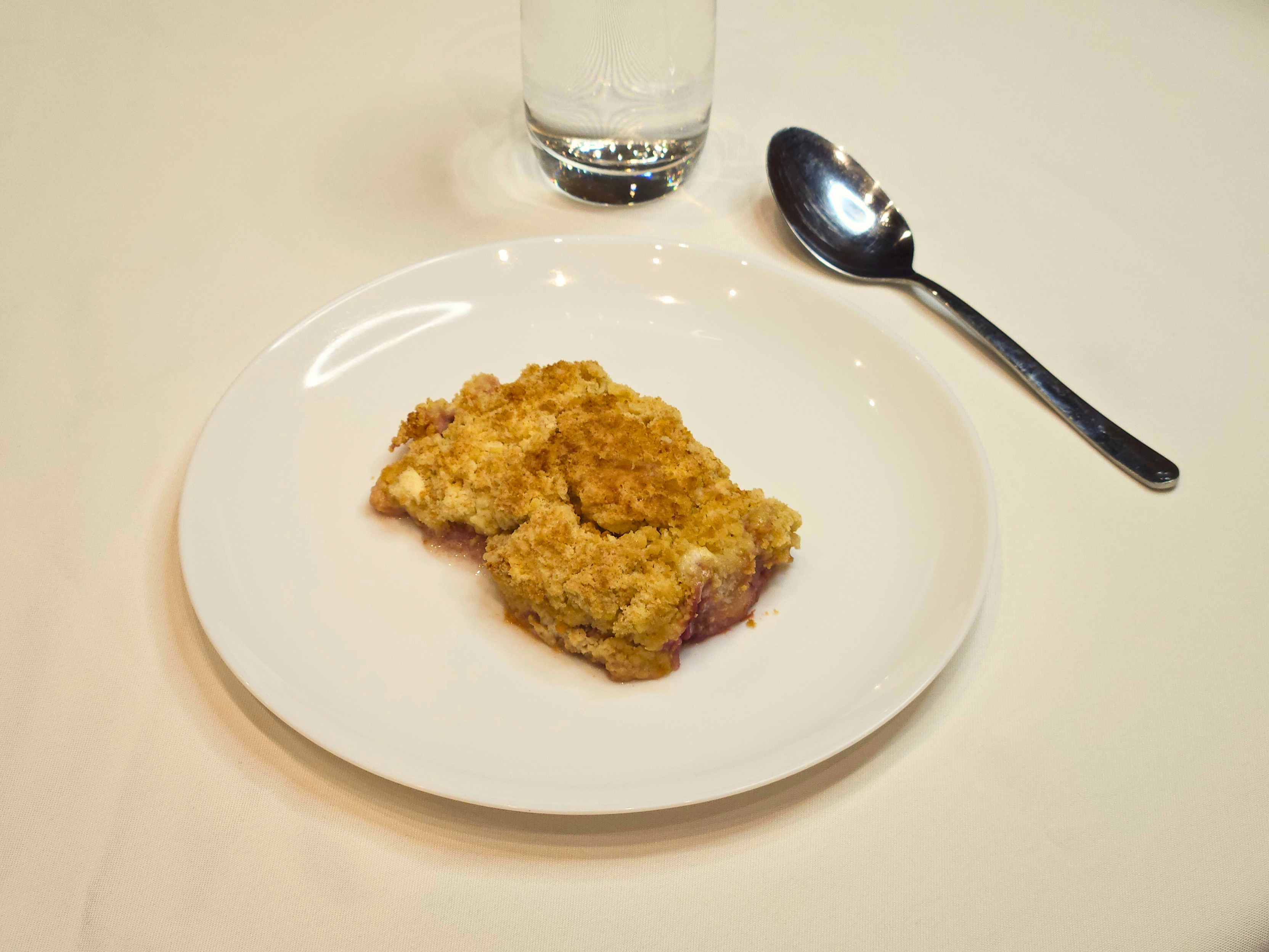 Apple and Rhubarb Crumble